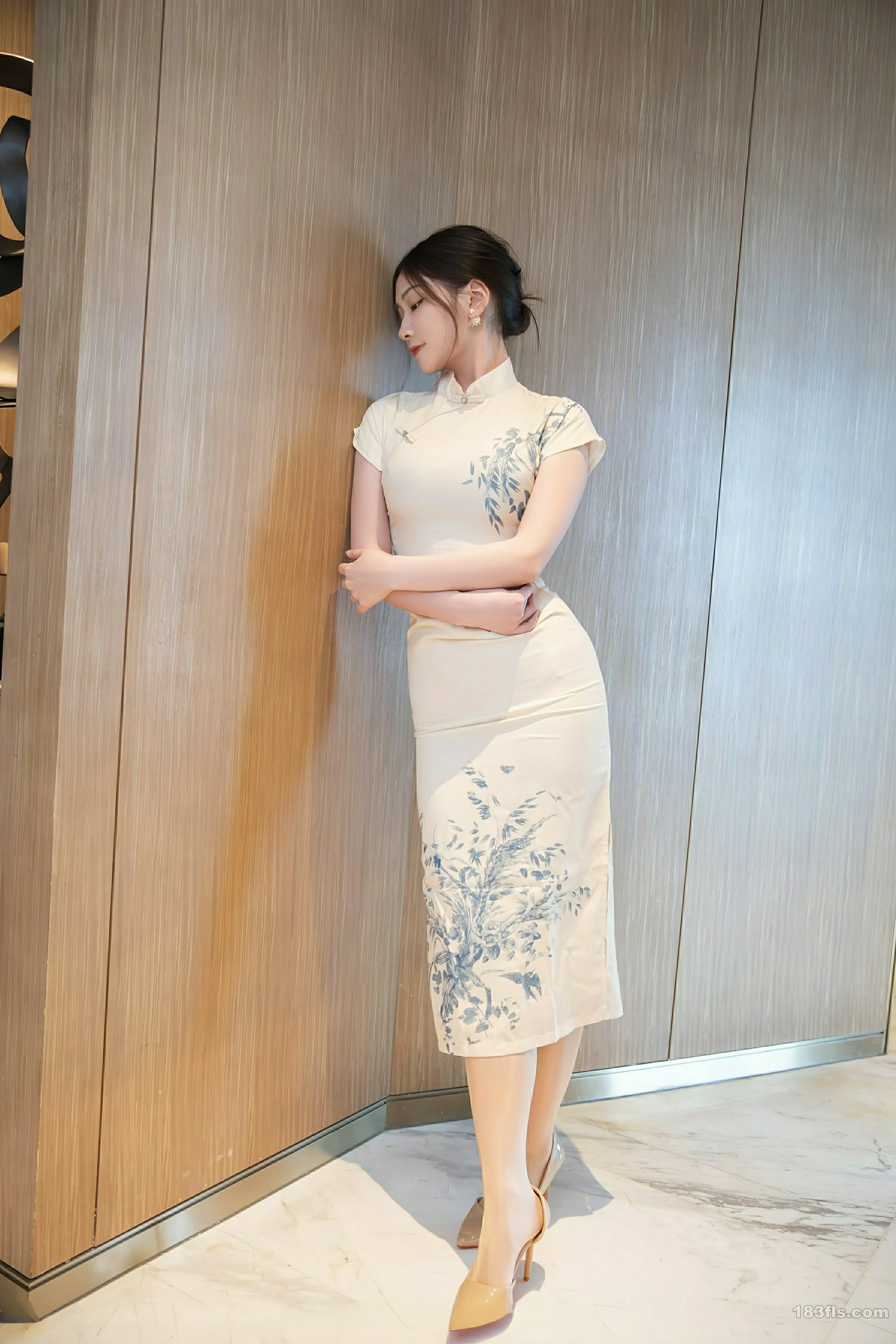 [XIUREN秀人网] 2025.07.31 No.10605 刘婷婷第3张