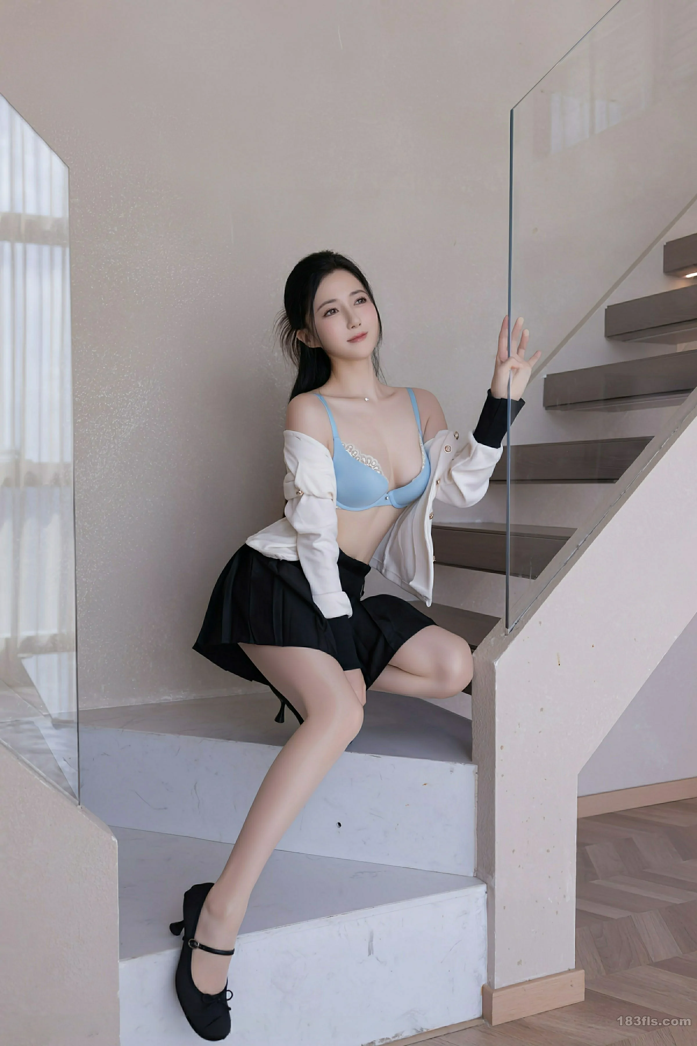 [XIUREN秀人网] 2025.08.01 No.10615 鱼子酱Fish第4张