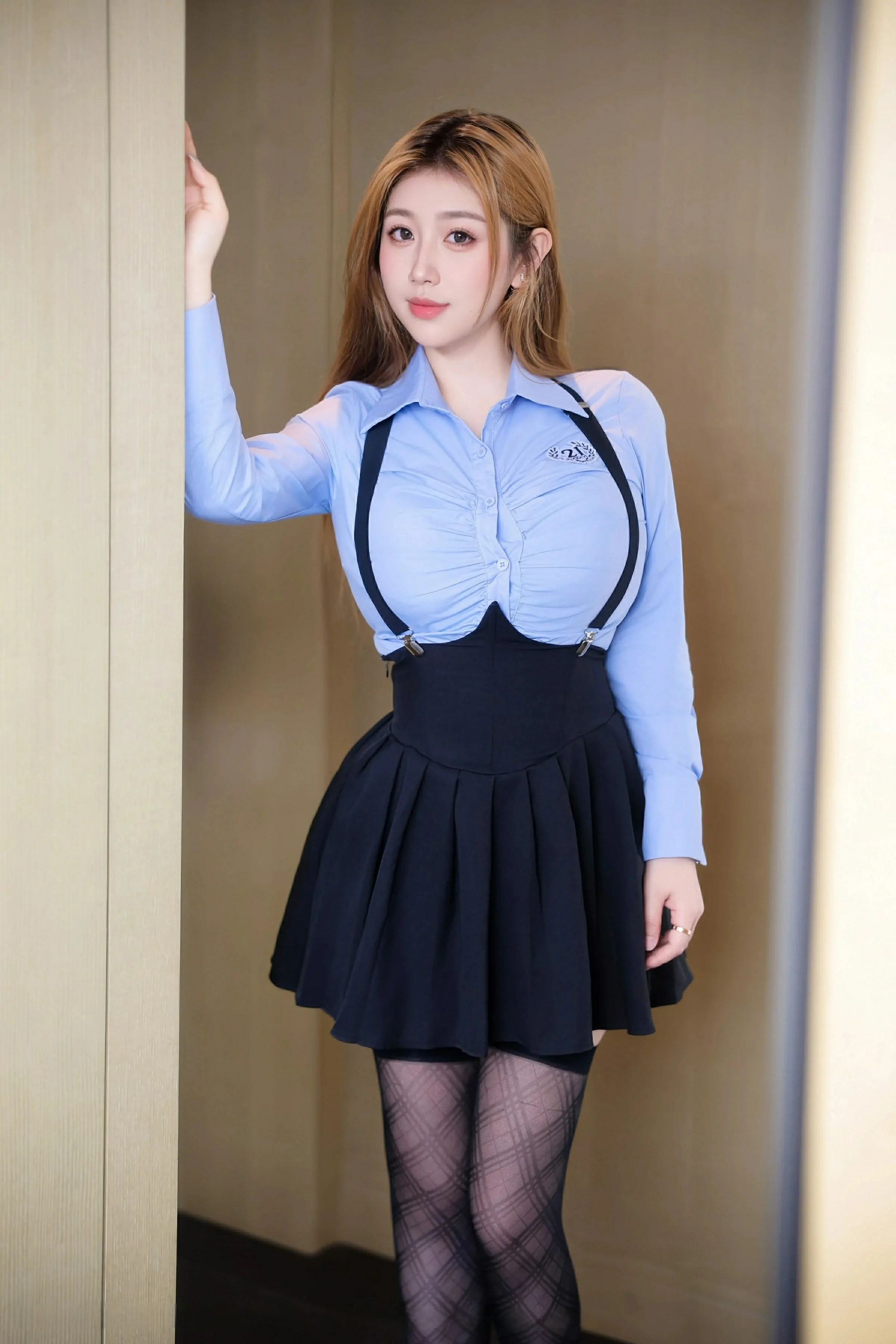 [XiuRen秀人网] 2025.04.30 No.10224 M麦当劳