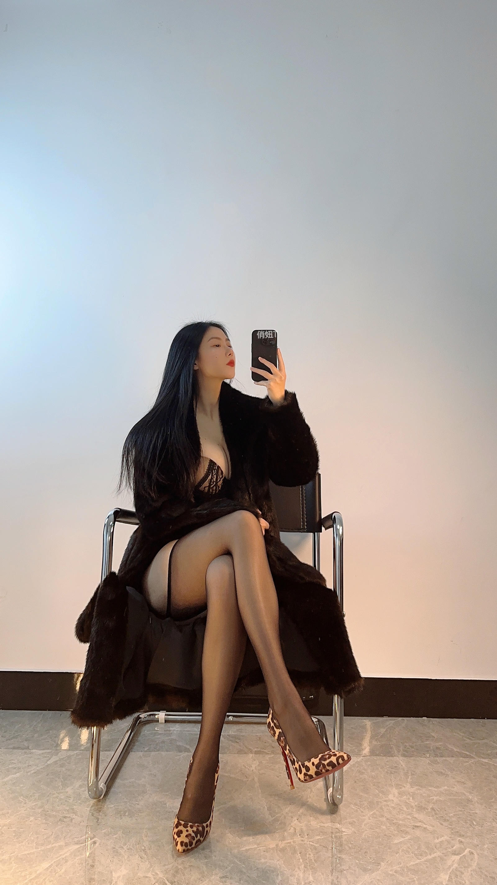 俏妞qiaoniuTT – NO.120 极品身材