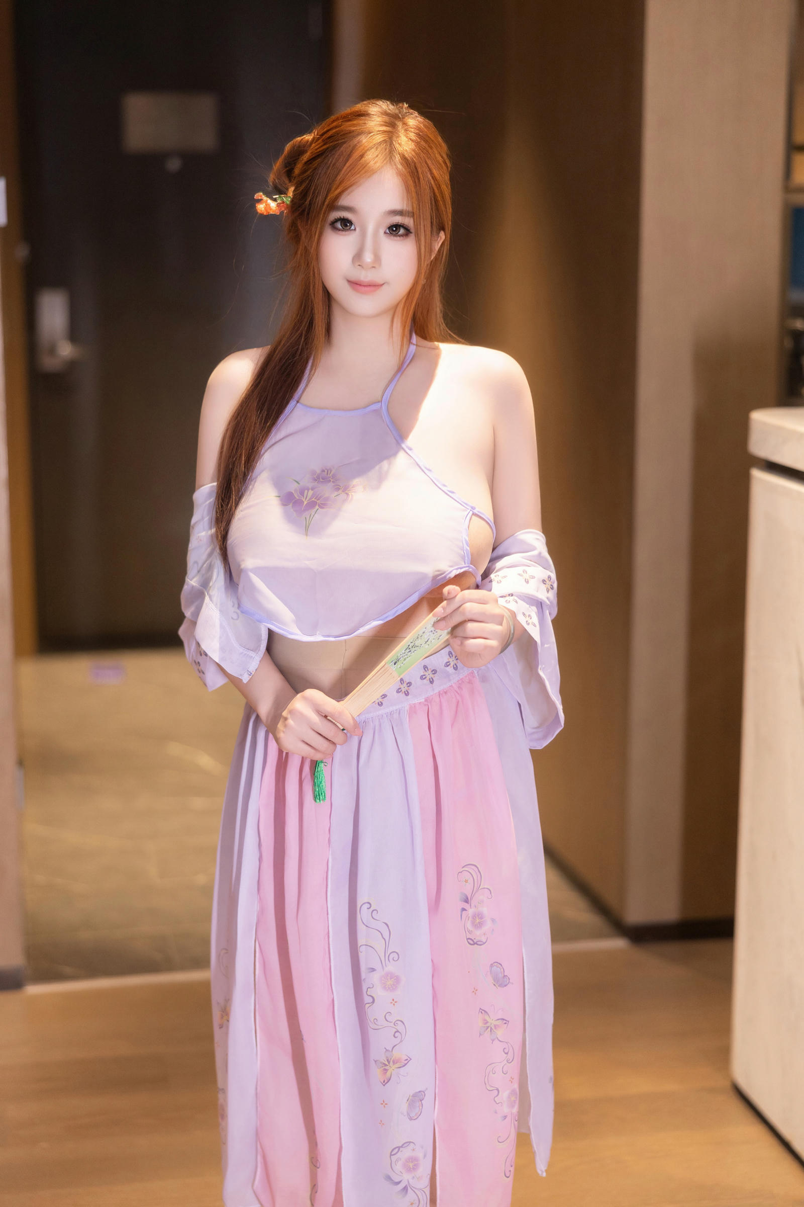 秀人 小肉肉咪 – 内购原版 贵妃古装
